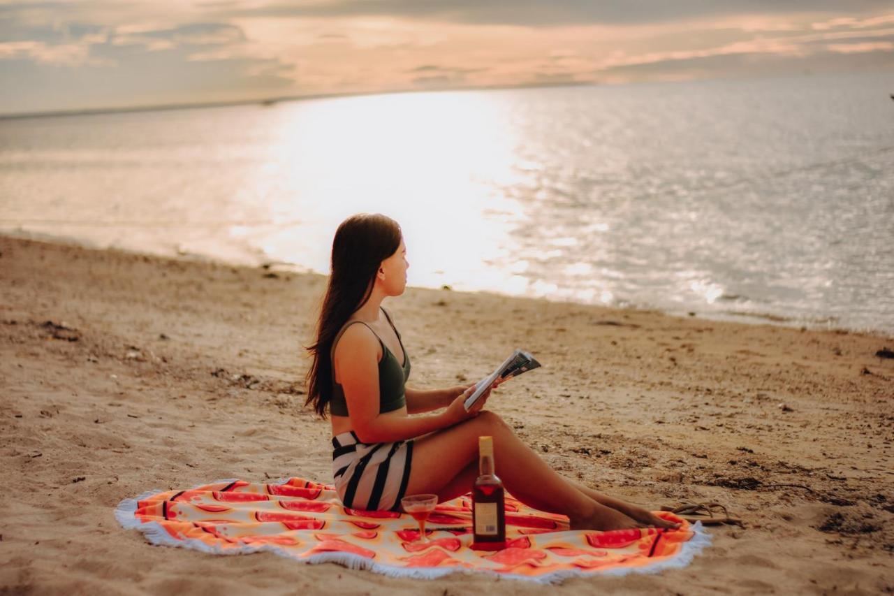 Suba Beach Nipa Huts Daanbantayan Exterior foto