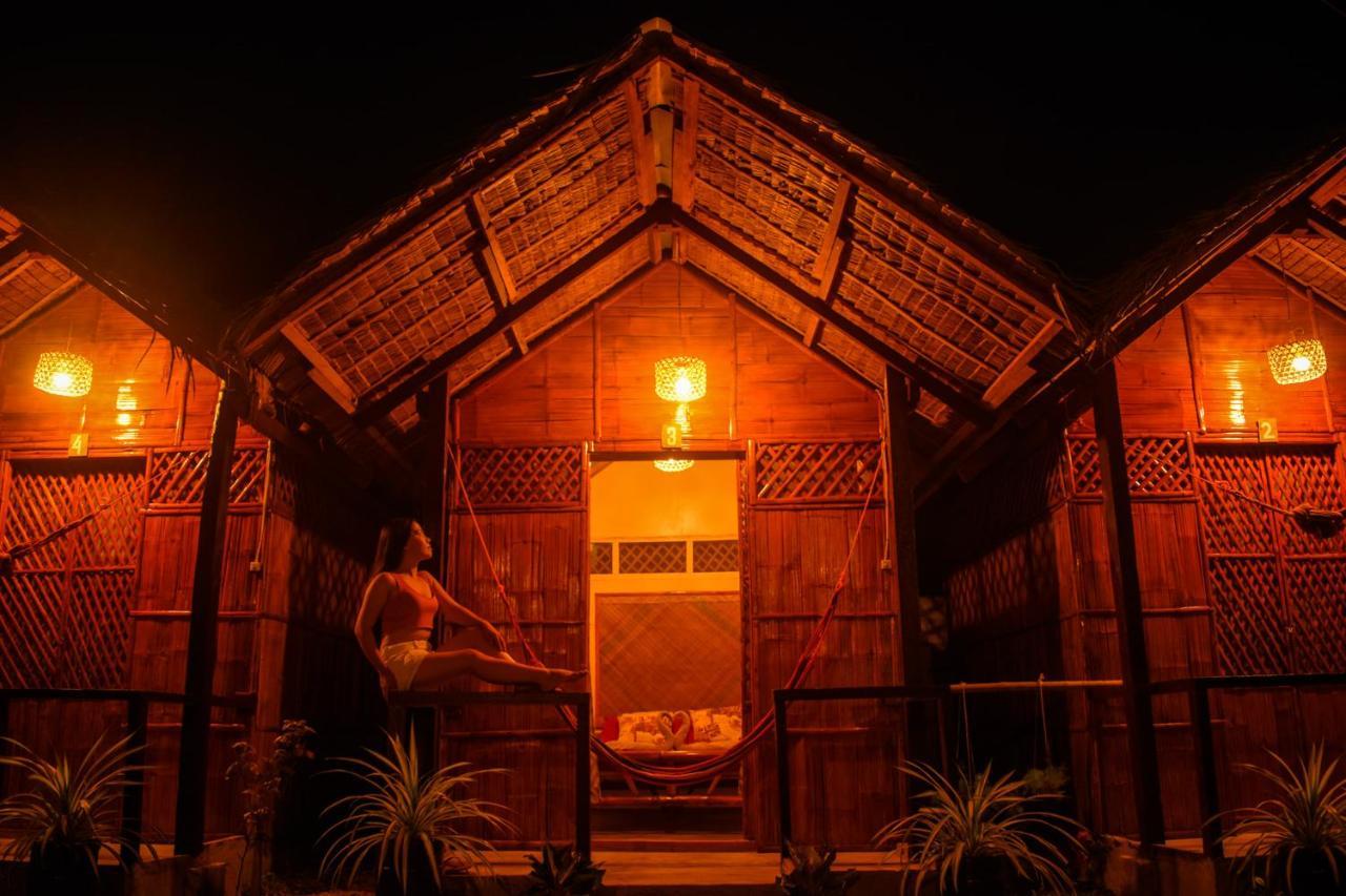 Suba Beach Nipa Huts Daanbantayan Exterior foto