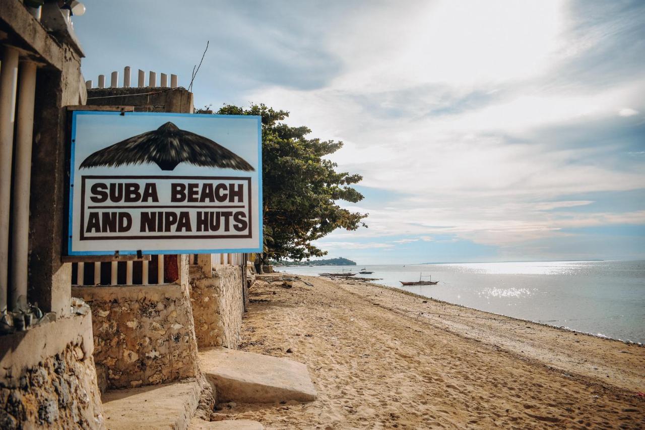 Suba Beach Nipa Huts Apartamento Daanbantayan Exterior foto