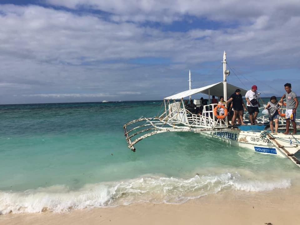 Suba Beach Nipa Huts Daanbantayan Exterior foto