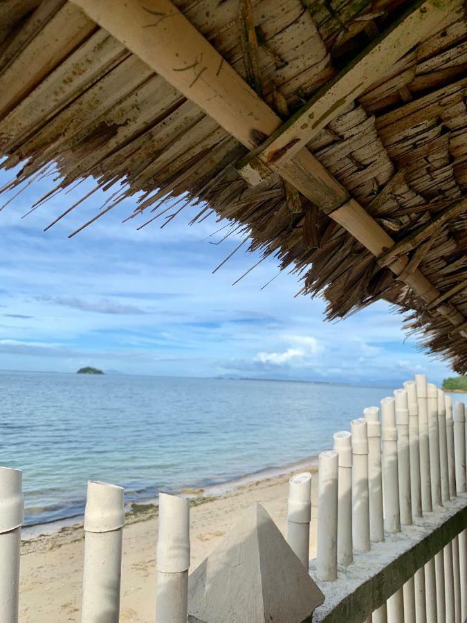 Suba Beach Nipa Huts Daanbantayan Exterior foto